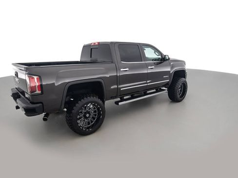 Used 2016 GMC Sierra 1500 Denali w/ Enhanced Driver Alert Package image 5