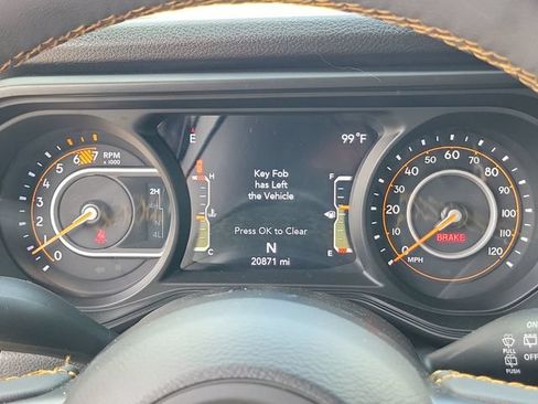 Used 2024 Jeep Wrangler Unlimited Sport AWD/4WD image 31