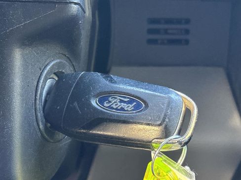 Used 2020 Ford F150 XLT image 27