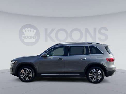 New 2026 Mercedes-Benz GLB 250 4MATIC image 2