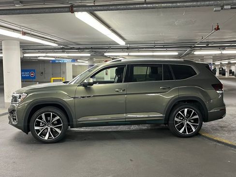 New 2026 Volkswagen Atlas SEL Premium R-Line image 34