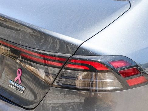 Used 2024 Honda Accord Touring image 9