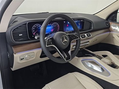 New 2026 Mercedes-Benz GLE 450 4MATIC image 4