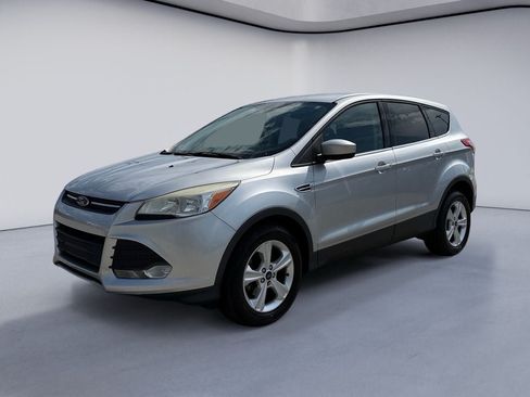 Used 2013 Ford Escape SE FWD image 1