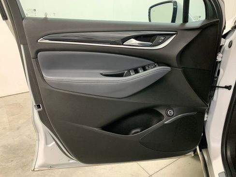 Used 2024 Buick Enclave Essence w/ Experience Buick Package image 6