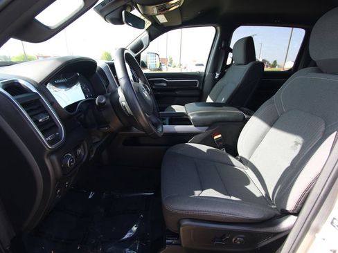 Used 2024 RAM 1500 Big Horn AWD/4WD image 6