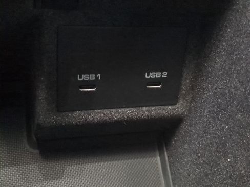 Used 2022 Porsche Macan S image 25