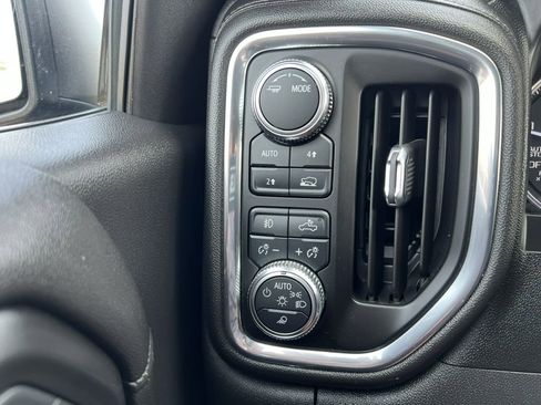 Used 2021 GMC Sierra 1500 SLT image 3