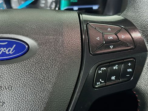 Used 2018 Ford Explorer Sport image 14