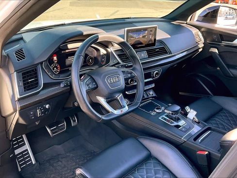 Used 2020 Audi SQ5 Prestige w/ Prestige Package image 16