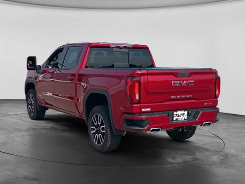 Used 2021 GMC Sierra 1500 AT4 w/ AT4 Value Package AWD/4WD image 7