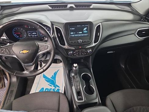 Used 2018 Chevrolet Equinox LT FWD image 14