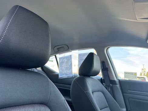 Used 2025 Nissan Altima 2.5 S image 17