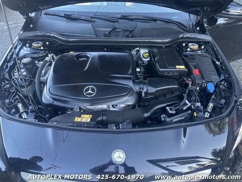 Used 2014 Mercedes-Benz CLA 250 image 29