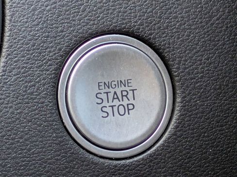 Used 2022 Hyundai Santa Cruz Limited image 28