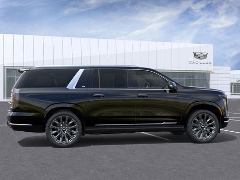New 2026 Cadillac Escalade ESV Luxury w/ LPO, Radiant Package AWD/4WD image 26