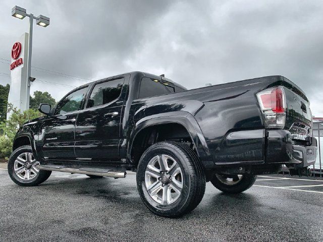 Used 2018 Toyota Tacoma Limited RWD image 6