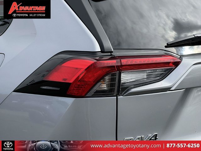 Certified 2025 Toyota RAV4 XLE AWD/4WD image 13