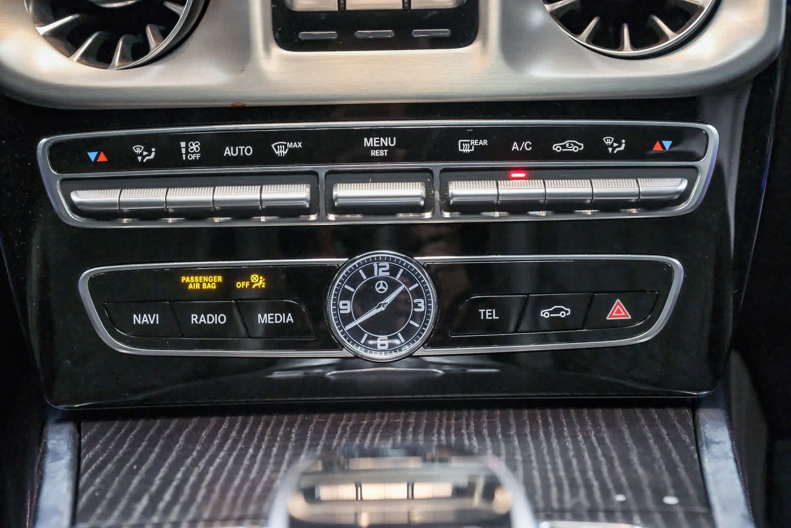 Used 2023 Mercedes-Benz G 550 image 17