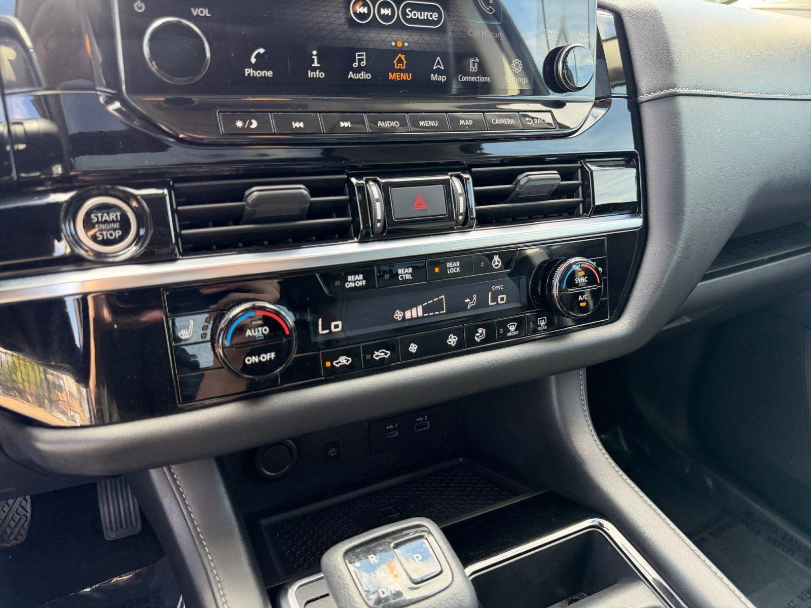 Used 2022 Nissan Pathfinder SL w/ SL Premium Package AWD/4WD image 12