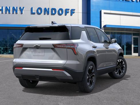 New 2026 Chevrolet Equinox LT AWD/4WD image 4