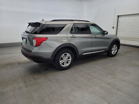 Used 2020 Ford Explorer XLT w/ Equipment Group 202A image 10