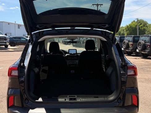 Used 2024 Ford Escape Active AWD/4WD image 29
