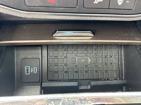 Certified 2022 Ford Expedition Limited AWD/4WD image 24