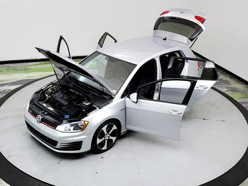 Used 2016 Volkswagen GTI S FWD image 35