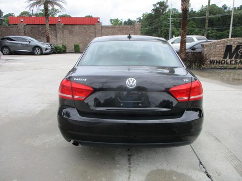 Used 2014 Volkswagen Passat 1.8T Wolfsburg Edition FWD image 10