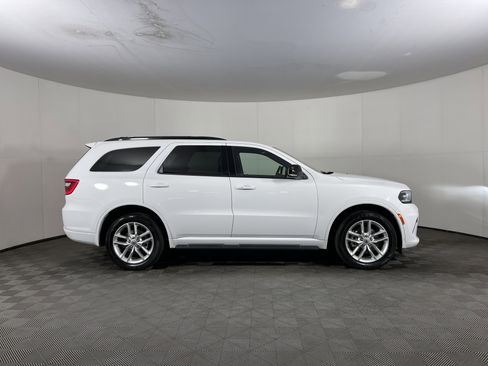 Used 2024 Dodge Durango GT image 5