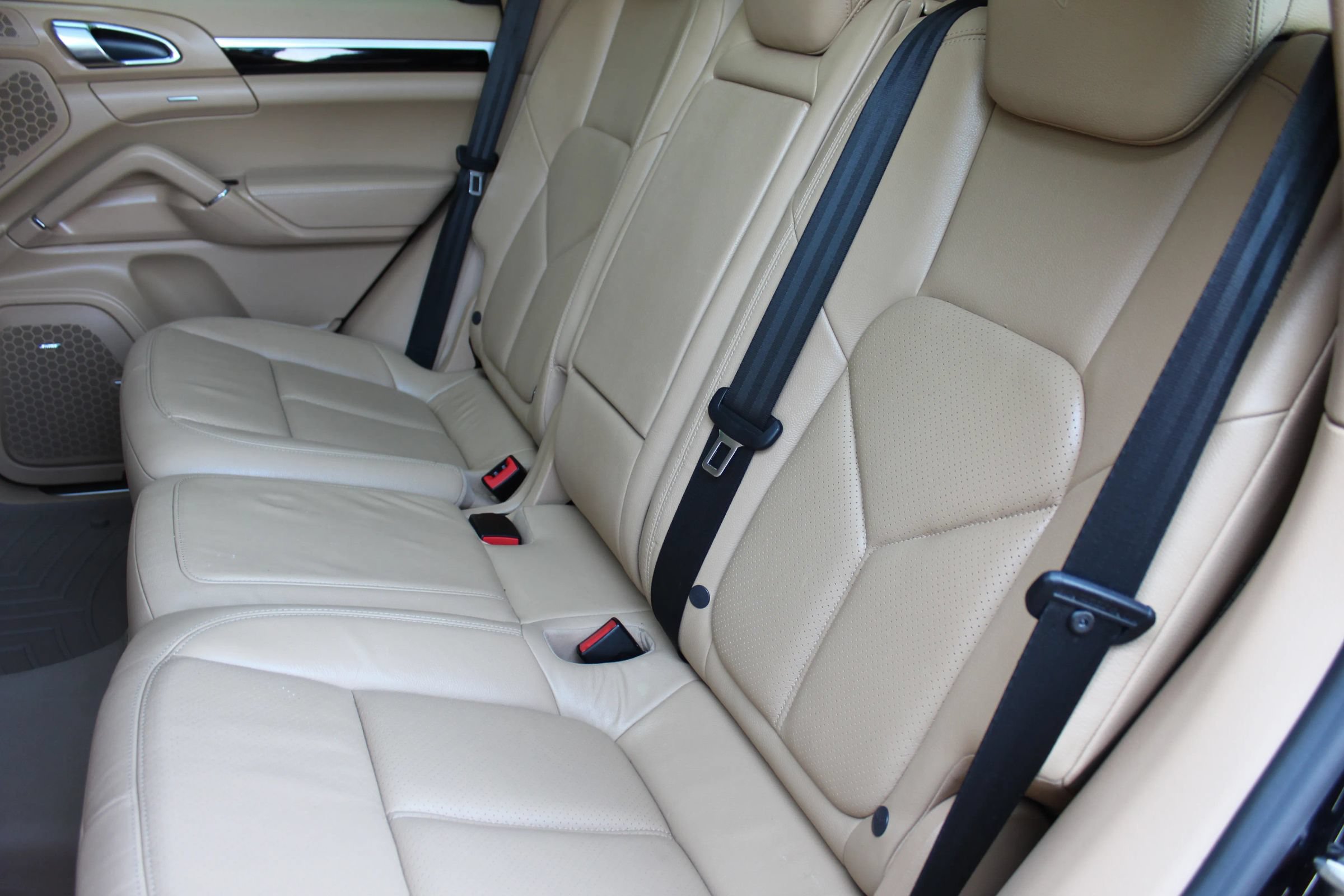 Used 2014 Porsche Cayenne AWD/4WD image 12
