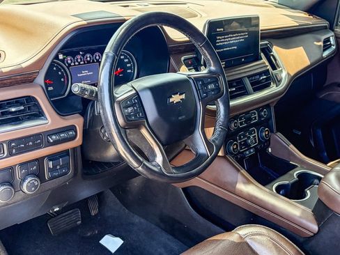 Used 2021 Chevrolet Tahoe High Country w/ Premium Package RWD image 8