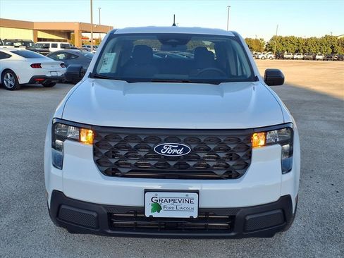 New 2025 Ford Maverick XL image 2