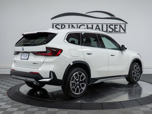 New 2025 BMW X1 xDrive28i w/ Technology Package image 5