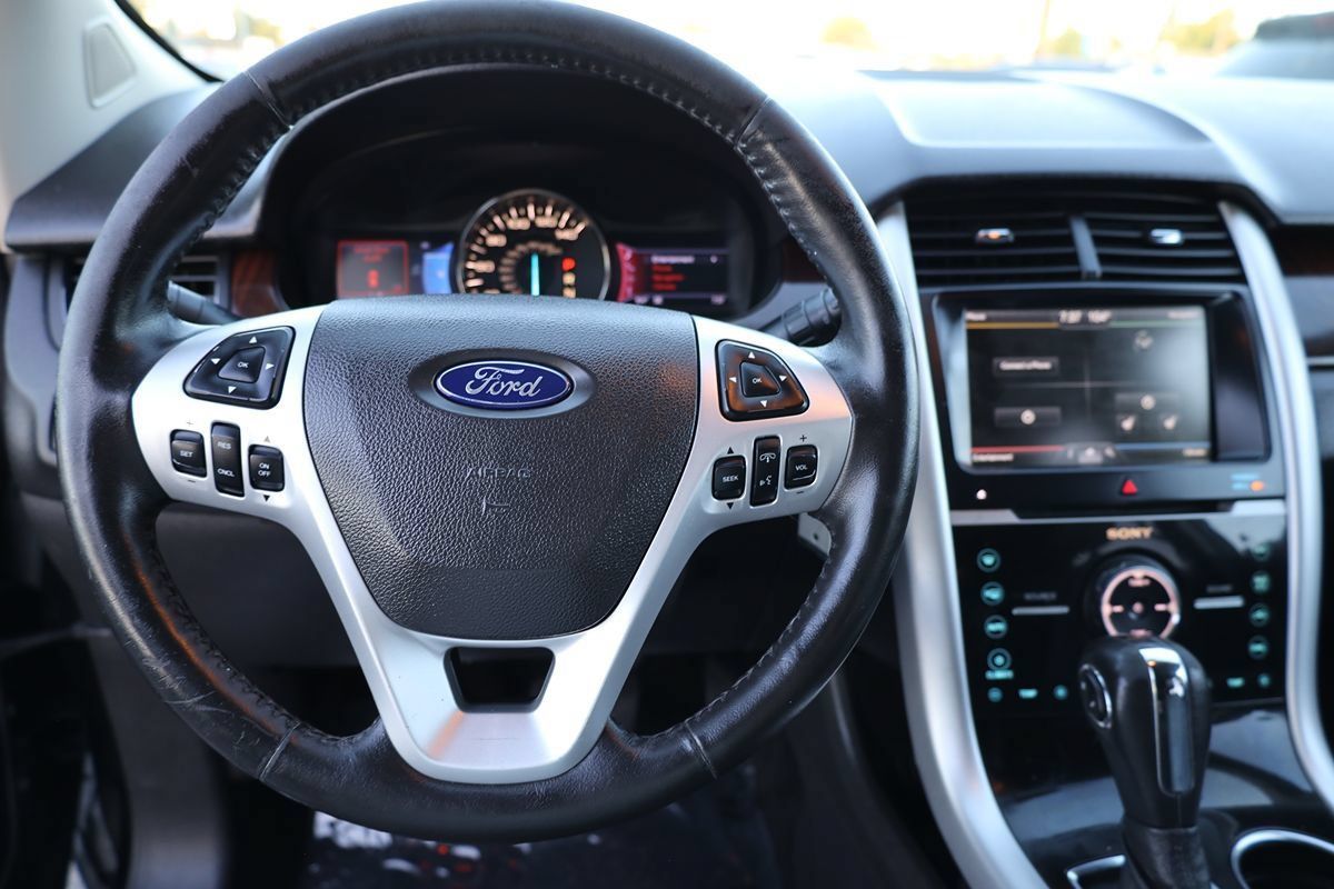 Used 2013 Ford Edge Limited FWD image 20