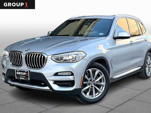 Used 2019 BMW X3 sDrive30i w/ Premium Package image 1