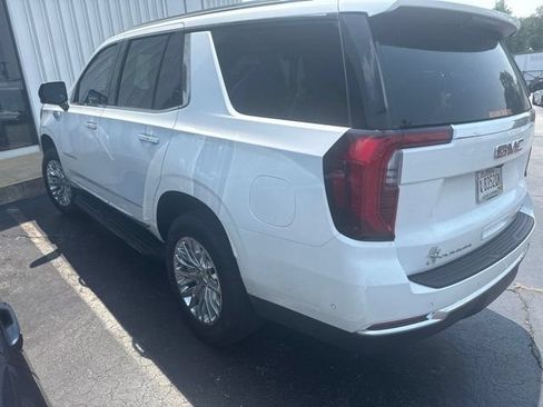 Used 2025 GMC Yukon Elevation AWD/4WD image 11