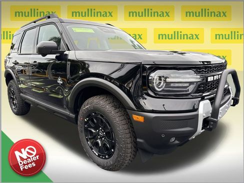 New 2026 Ford Bronco Sport Outer Banks w/ Sasquatch Outer Banks Package AWD/4WD image 1