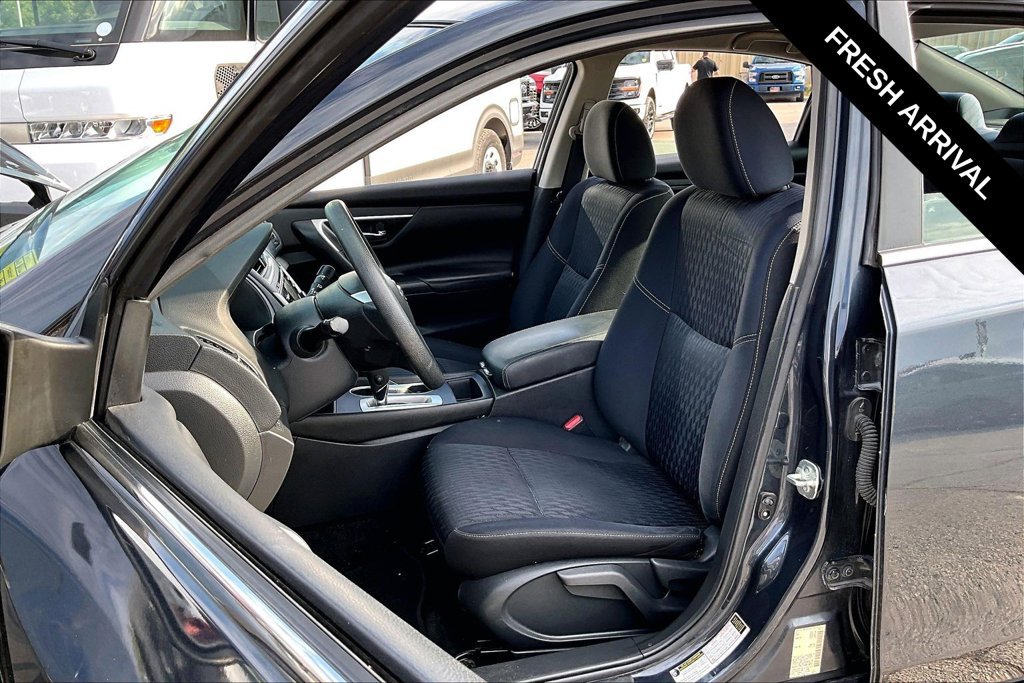Used 2018 Nissan Altima 2.5 S FWD image 6