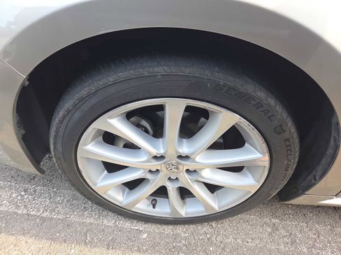 Used 2013 Toyota Avalon XLE Touring FWD image 8