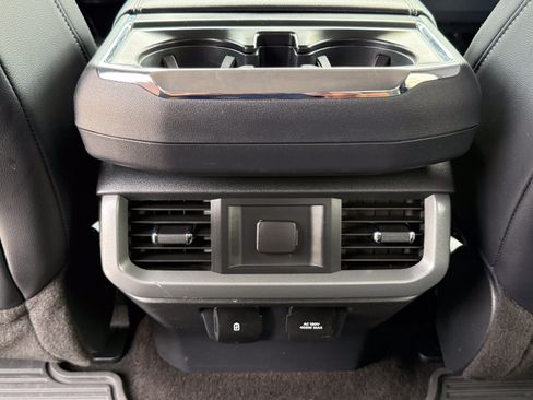 Used 2021 Ford F150 Lariat AWD/4WD image 17