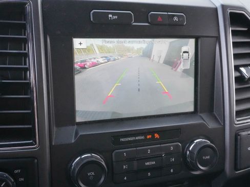 Used 2018 Ford F150 XLT w/ Equipment Group 302A Luxury image 26