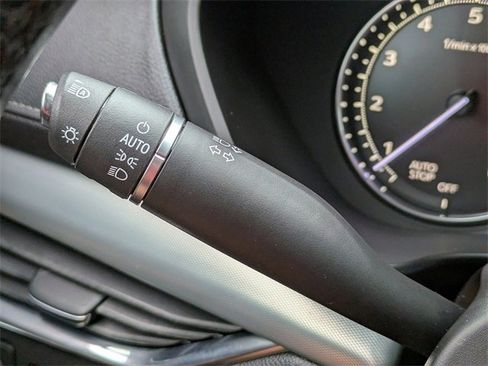 Used 2019 Cadillac XT4 Premium Luxury w/ Enhanced Visibility Package image 29