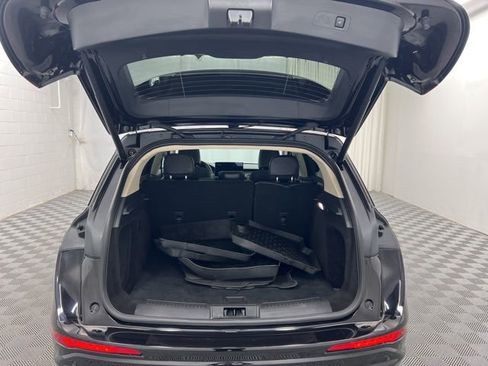 Certified 2024 Lincoln Corsair AWD w/ Equipment Group 101A image 8