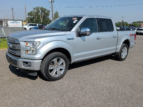 Used 2017 Ford F150 Platinum w/ Equipment Group 701A Luxury AWD/4WD image 1