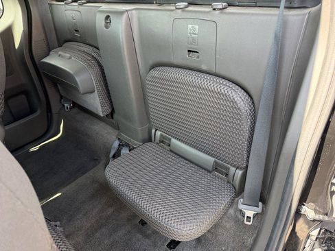 Used 2014 Nissan Frontier SV w/ SV Value Truck Package image 12