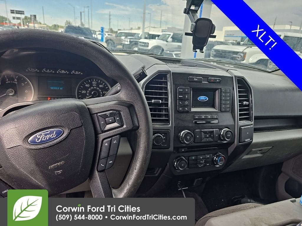 Used 2018 Ford F150 XLT AWD/4WD image 12