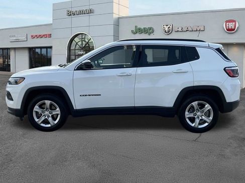 Used 2023 Jeep Compass Latitude AWD/4WD image 4
