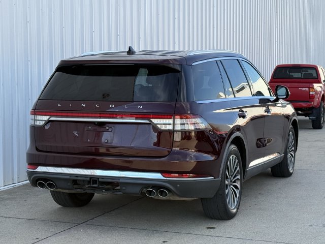 Used 2022 Lincoln Aviator Reserve w/ Elements Package Plus RWD image 4